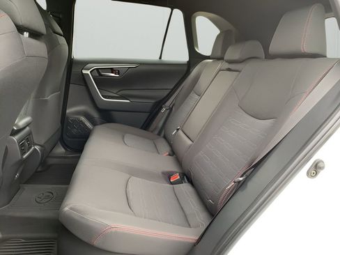 New 2025 Toyota RAV4 SE image 13