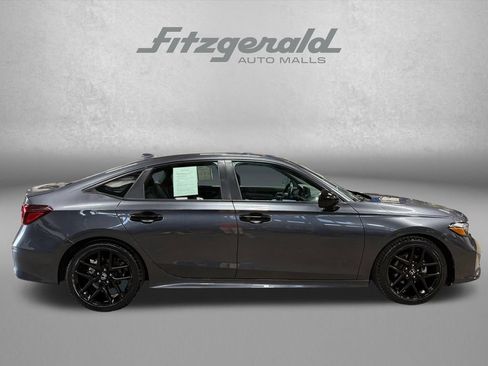 Used 2025 Honda Civic Sport image 5