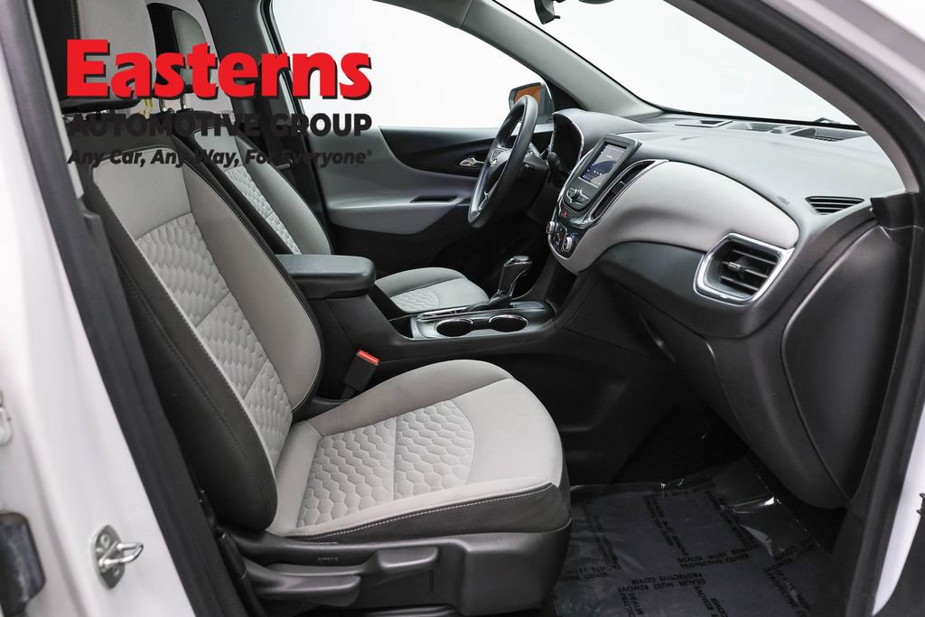 Used 2021 Chevrolet Equinox LT FWD image 24