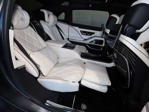 Used 2024 Mercedes-Benz Maybach S 680 4MATIC image 21