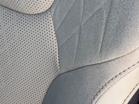 New 2026 Lexus RX 450h Luxury image 39