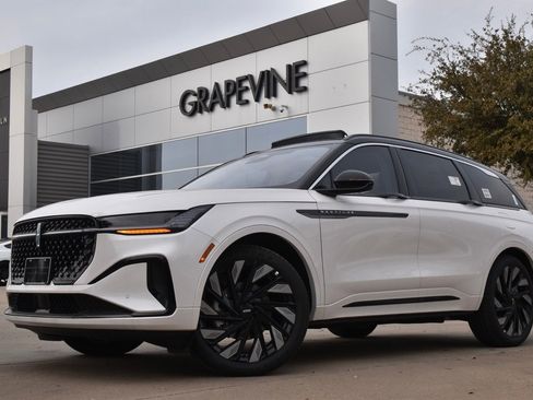 New 2026 Lincoln Nautilus Black Label w/ Jet Appearance Package image 1