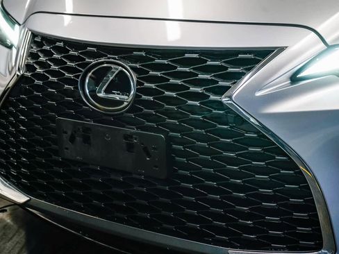 Used 2021 Lexus IS 300 w/ Comfort Package image 8