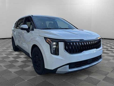 New 2026 Kia Carnival FWD image 3