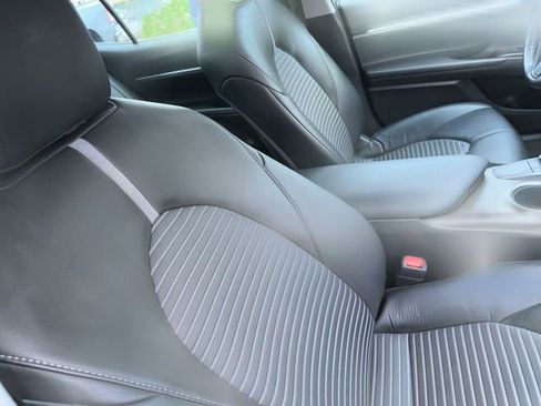 Used 2024 Toyota Camry SE FWD image 30