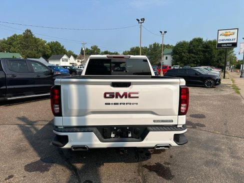 Used 2025 GMC Sierra 1500 Elevation w/ Elevation Premium Package AWD/4WD image 5