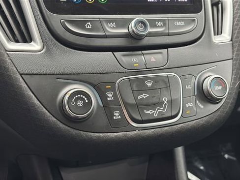 Used 2025 Chevrolet Malibu RS image 30