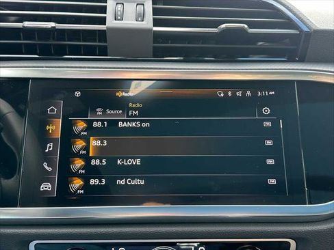 New 2025 Audi Q3 2.0T Premium image 26