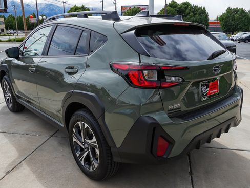 Used 2026 Subaru Crosstrek 2.0i Premium AWD/4WD image 6