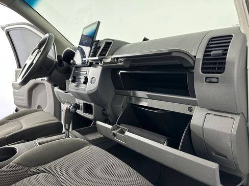 Used 2019 Nissan Frontier SV image 37