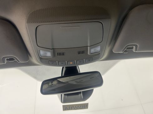 Used 2020 Ford Fusion SE image 31