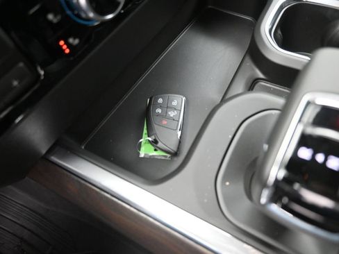 New 2026 GMC Sierra 1500 SLT w/ SLT Premium Plus Package image 17