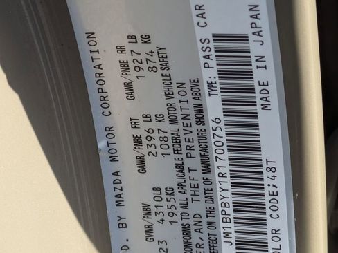 Used 2024 MAZDA MAZDA3 s image 32