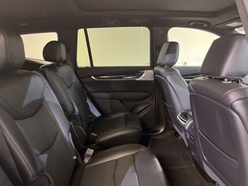 Certified 2024 Cadillac XT6 Premium Luxury AWD/4WD image 10