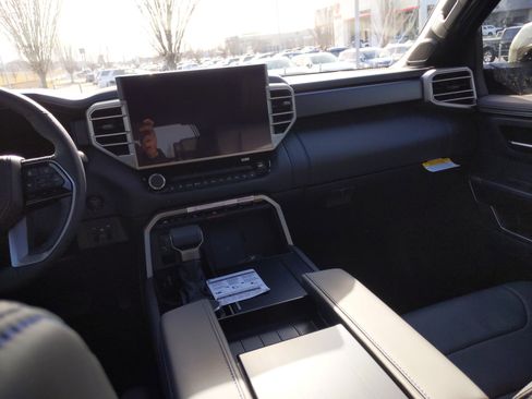 New 2026 Toyota Sequoia Platinum image 18