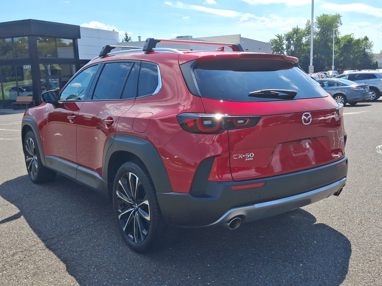 Certified 2025 MAZDA CX-50 AWD 2.5 Turbo w/ Weather Package image 4