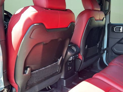 Certified 2024 Jeep Wrangler Unlimited Rubicon 392 AWD/4WD image 23