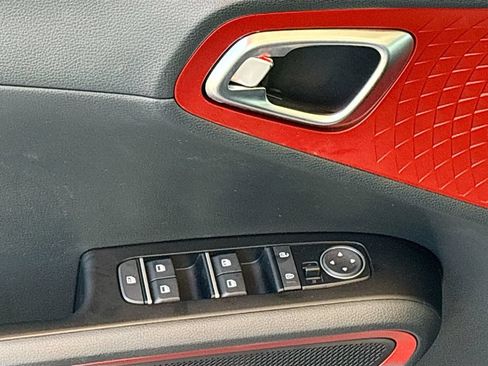 Used 2023 Kia Soul GT-Line w/ GT-Line Technology Package FWD image 23