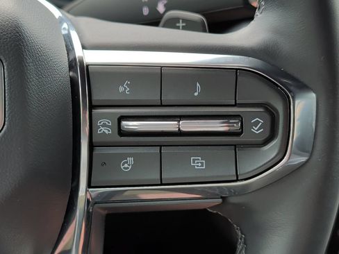 Used 2026 GMC Acadia Elevation w/ LPO, Floor Liner Package AWD/4WD image 13