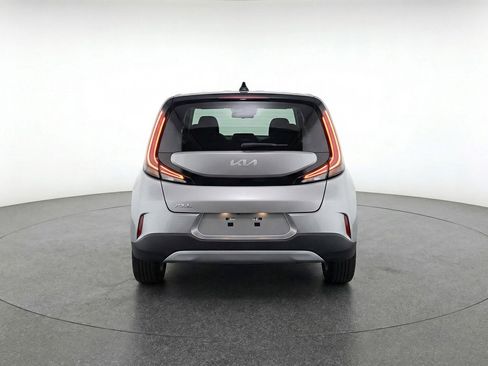 Used 2025 Kia Soul LX w/ LX Technology Package image 7