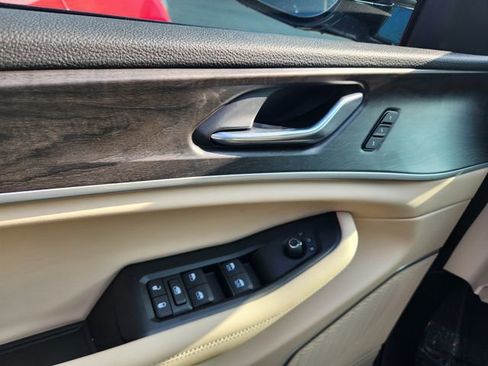 New 2026 Jeep Grand Cherokee Limited w/ Luxury Tech Group II image 11