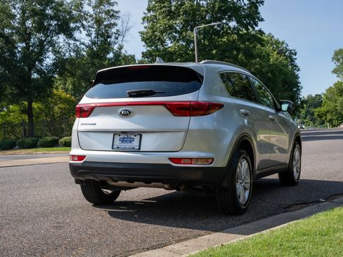 Used 2017 Kia Sportage LX w/ LX Popular Package AWD/4WD image 6