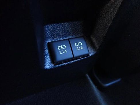 Used 2020 Toyota 4Runner TRD Off-Road Premium image 10