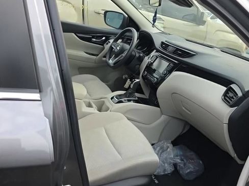 Used 2020 Nissan Rogue Sport SV AWD/4WD image 9