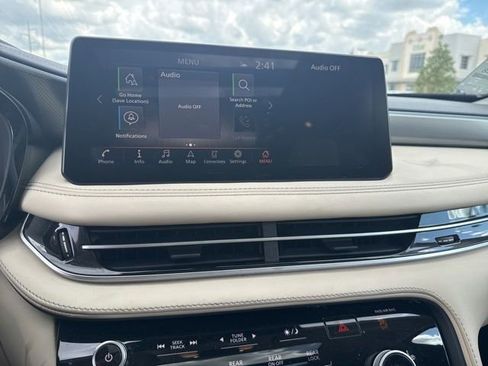 Used 2023 INFINITI QX60 Luxe w/ Performance Audio Package image 10