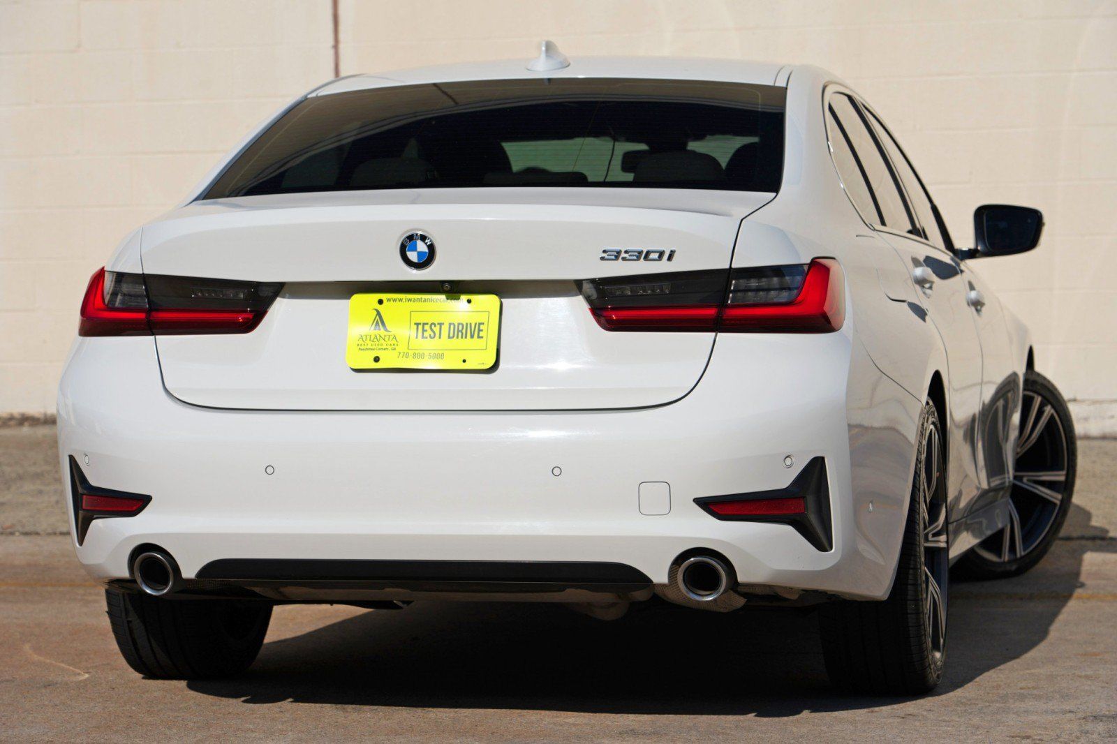 Used 2021 BMW 330i Sedan w/ Convenience Package RWD image 4