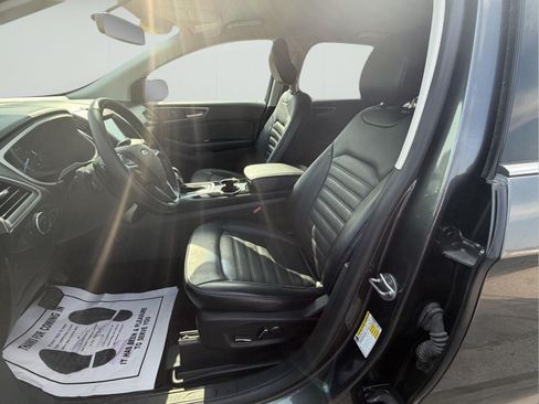 Used 2018 Ford Edge SEL w/ Equipment Group 201A AWD/4WD image 9