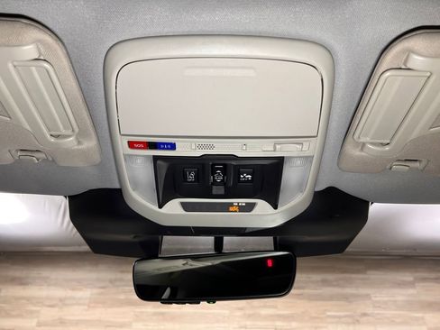 Used 2022 Subaru Forester Limited AWD/4WD image 12