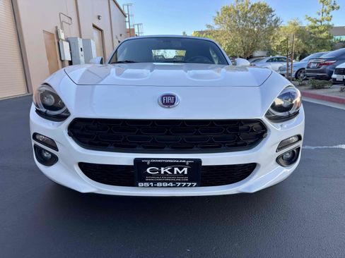 Used 2017 FIAT 124 Spider Lusso image 22