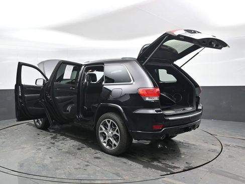Used 2020 Jeep Grand Cherokee Overland image 57