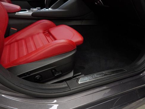 Used 2024 Alfa Romeo Giulia Veloce image 49