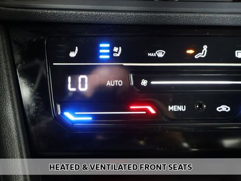 Used 2025 Volkswagen Jetta GLI Autobahn w/ GLI Black Package FWD image 7