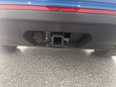 New 2025 Volkswagen Atlas Cross Sport SE image 7