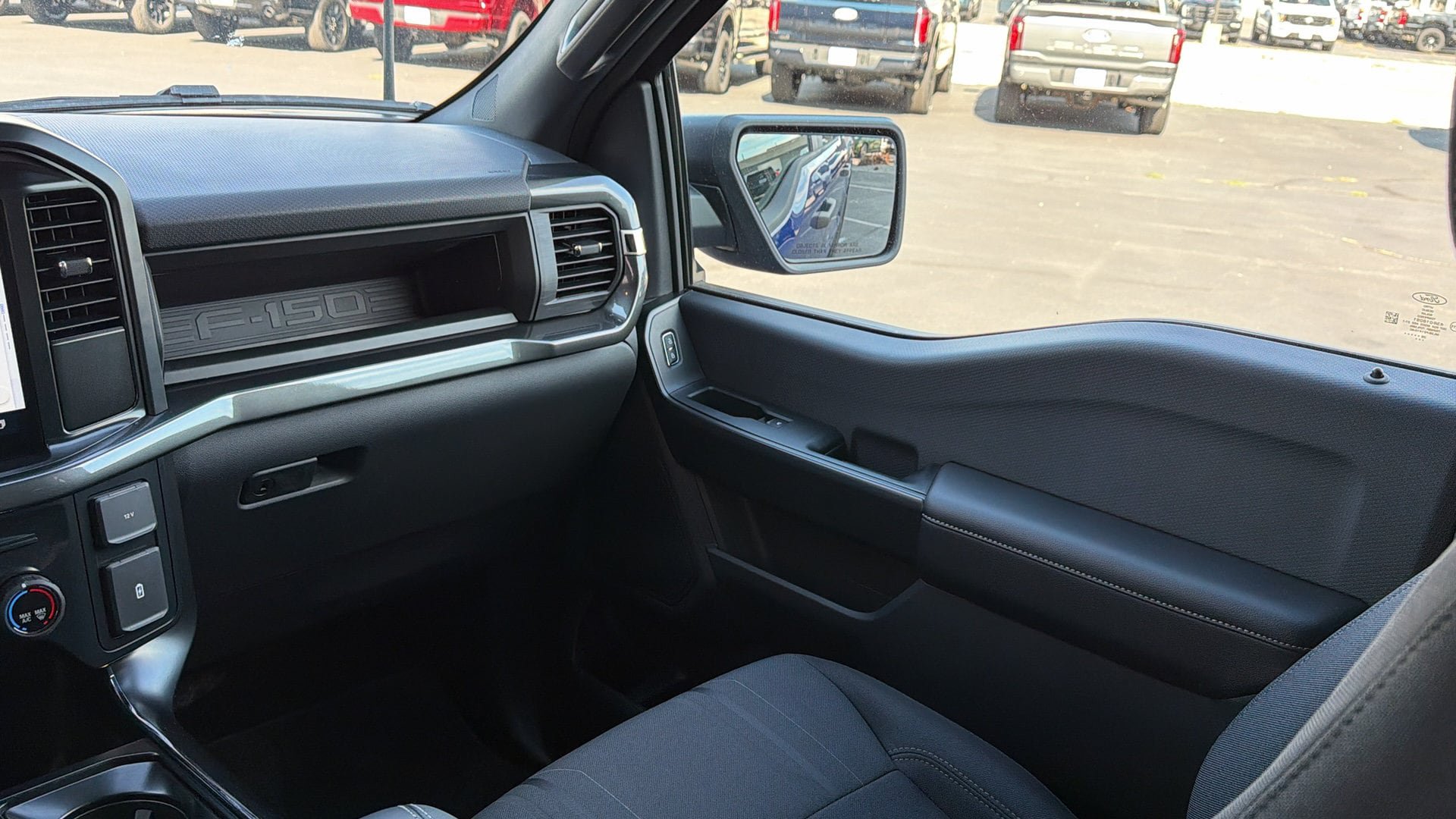 New 2026 Ford F150 STX w/ Equipment Group 200A AWD/4WD image 36