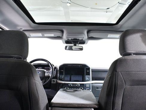 Used 2022 Ford F150 XLT w/ Equipment Group 302A High image 17