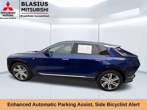 Used 2024 Cadillac Lyriq Tech w/ Driver Assist Package AWD/4WD image 13