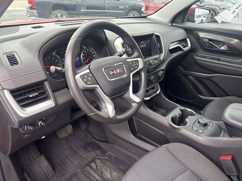 Used 2023 GMC Terrain SLE w/ Driver Convenience Package image 10