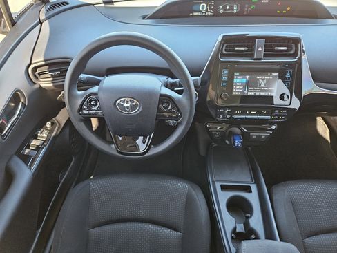 Used 2019 Toyota Prius LE image 25