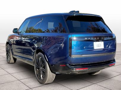 New 2025 Land Rover Range Rover Long Wheelbase SE