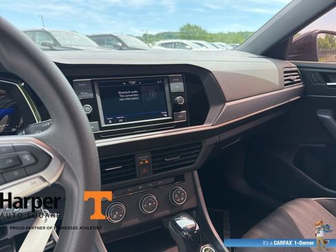 Used 2023 Volkswagen Jetta Sport FWD image 17