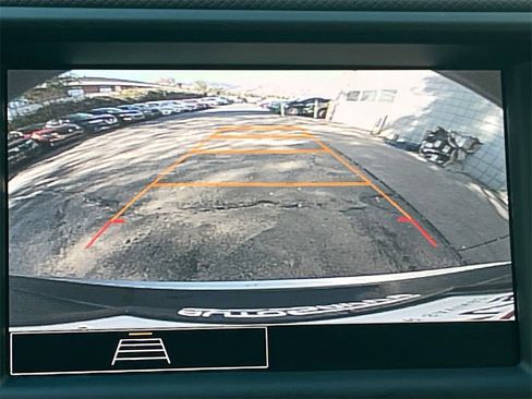 Used 2022 Chevrolet TrailBlazer LT w/ LPO, Blackout Package image 14