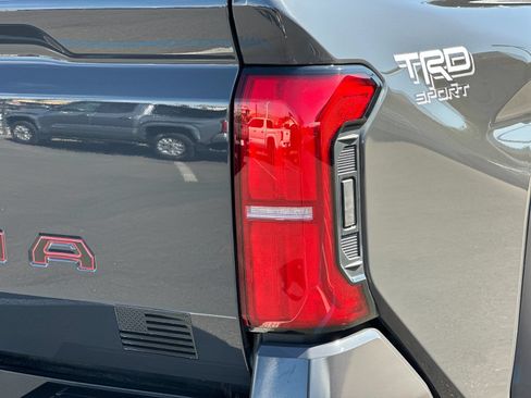 Used 2024 Toyota Tacoma TRD Sport w/ TRD Sport Premium Package AWD/4WD image 24