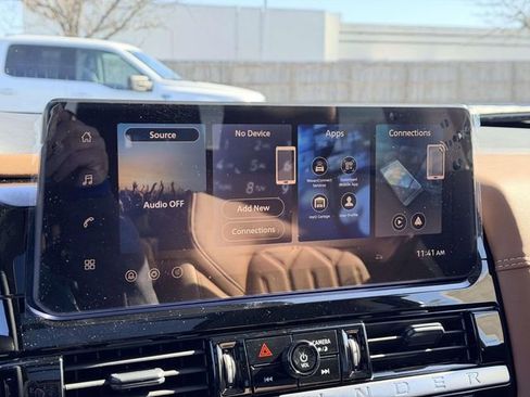 New 2026 Nissan Pathfinder Platinum image 20