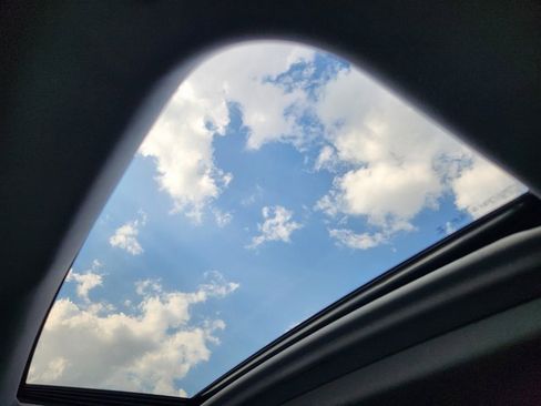 Used 2023 GMC Sierra 3500 Denali w/ Denali Ultimate Package image 16