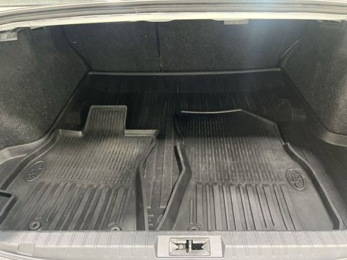 Used 2018 Subaru Legacy 3.6R Limited image 24