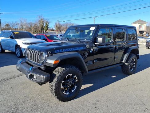Used 2025 Jeep Wrangler Unlimited Rubicon 4xe w/ Safety Group image 8